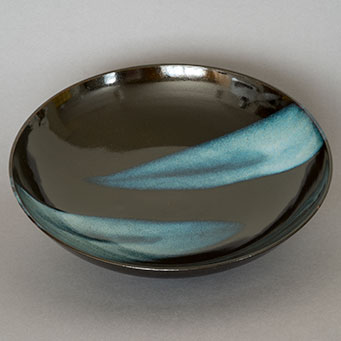 Large dish